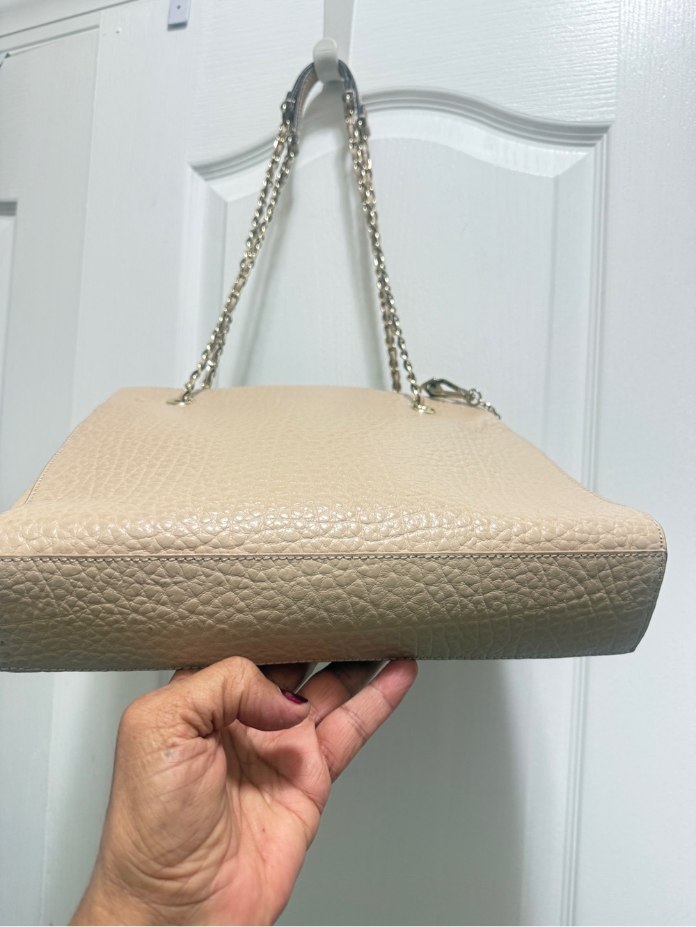 DKNY, beige/ nude pebbled leather with chain strap Handle retail price $250 - Picture 9 of 16